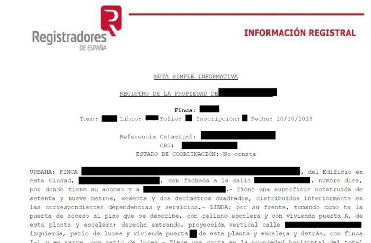 Ejemplo de una nota simple registral que incluye los datos de titularidad del inmueble, descripción de la finca, cargas de la finca y notas marginales